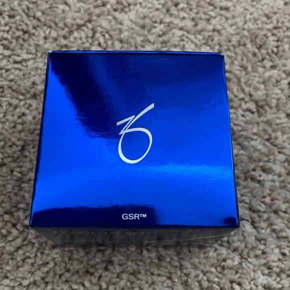 NEW ZO Skin Health Exfoliating Polish - Picture 2 of 9